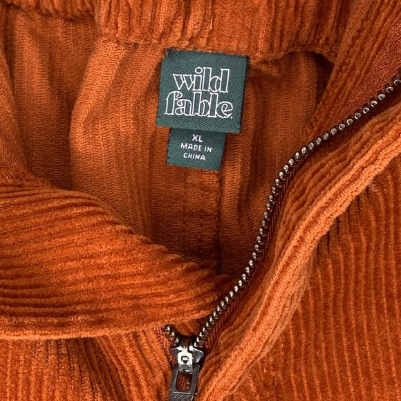 Corduroy Shorts - Picture 6 of 7